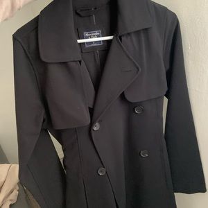 ✨ Classic black Abercrombie & Fitch trench coat.